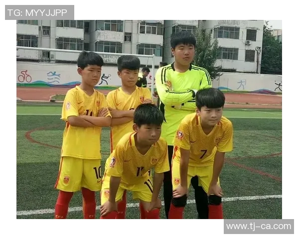 上海足球队的拼搏历程与大满贯梦想的追寻之路 上海足球队的拼搏历程与大满贯梦想的追寻之路