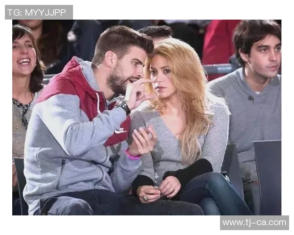 足球明星的妻子安娜究竟是谁她的背景和故事揭秘 足球明星的妻子安娜究竟是谁她的背景和故事揭秘